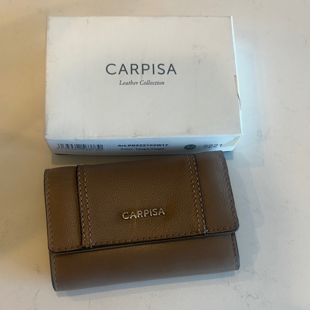 Carpisa Brown Leather Wallet